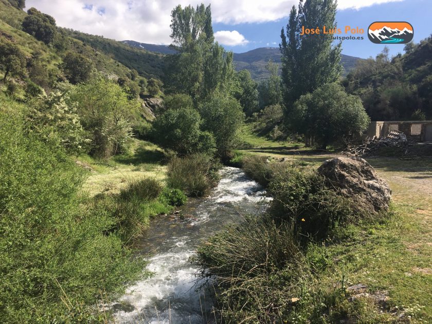 Guéjar sierra, acequia la solana, Molino del coto, presa del coto.