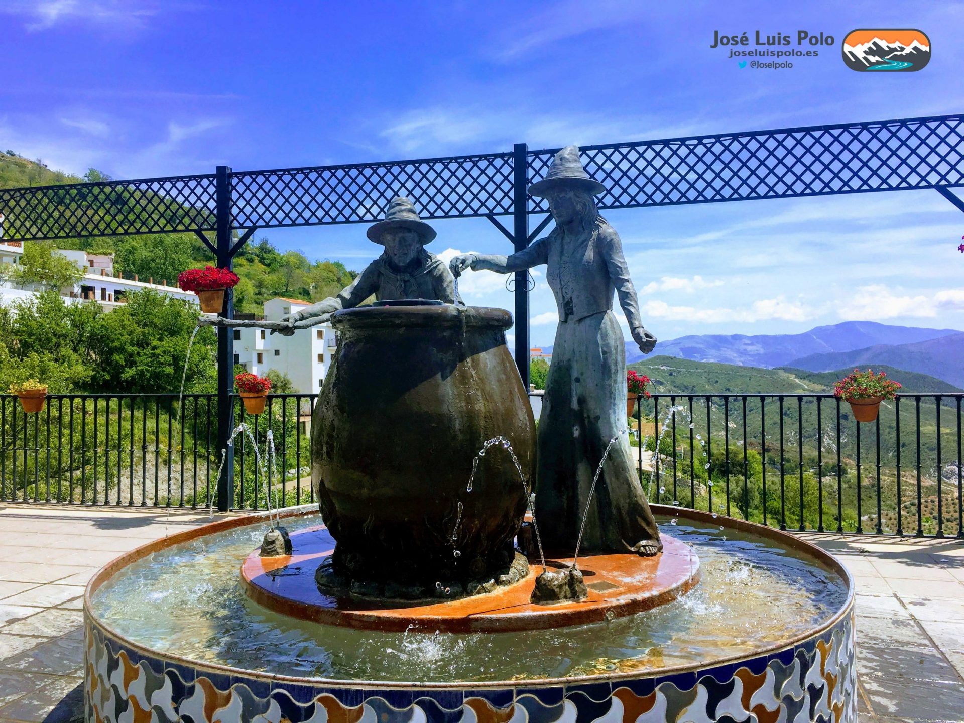 Soportújar, Lugar de Embrujo